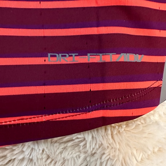 NIKE DRI-FIT ADV women’s running tank - Picture 7 of 7